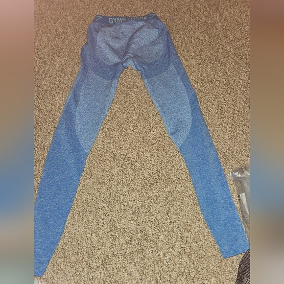 2 pairs Gymshark leggings XS - Picture 4 of 5
